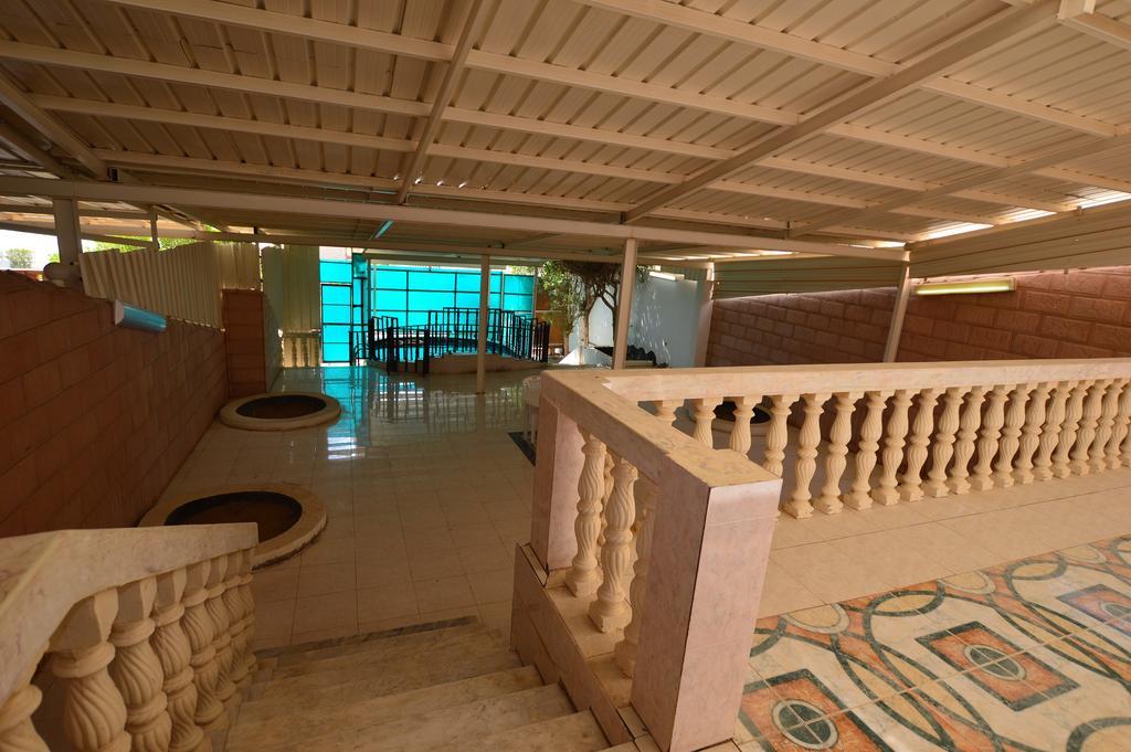 Al Ahmadi Plaza Resort Janbu Kültér fotó