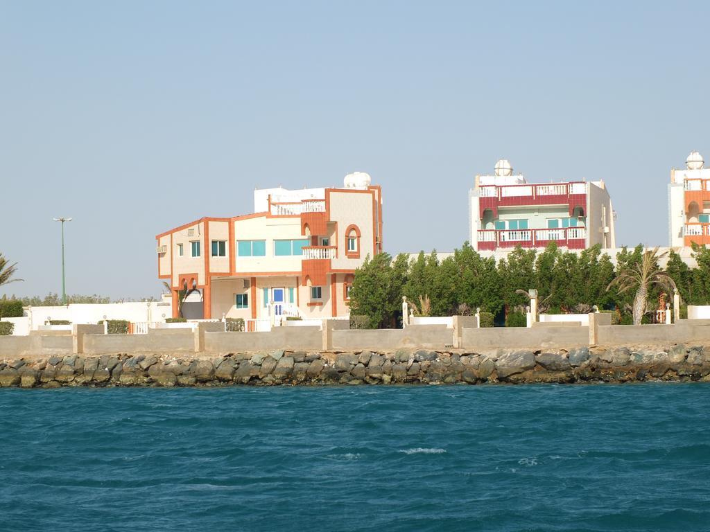 Al Ahmadi Plaza Resort Janbu Kültér fotó